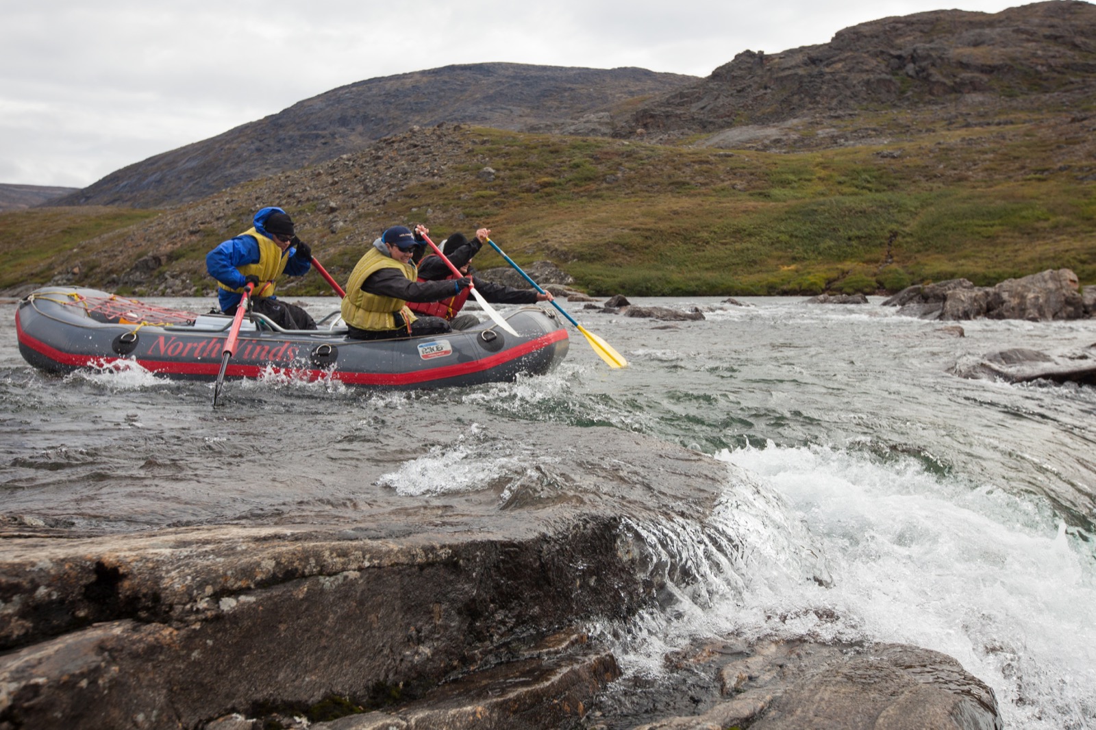 nunavut river raft