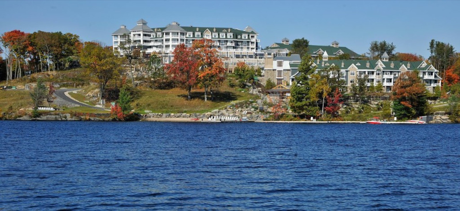 best-luxury-hotels-canada-rosseau-muskoka