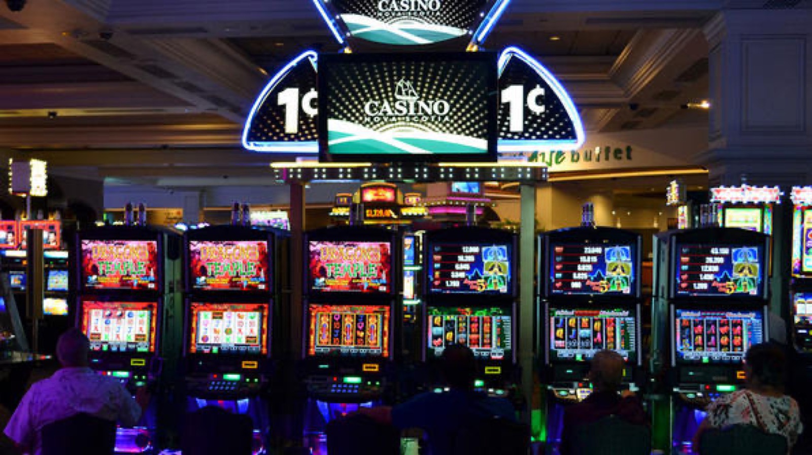 Must-Know Etiquettes for Canadian Casinos