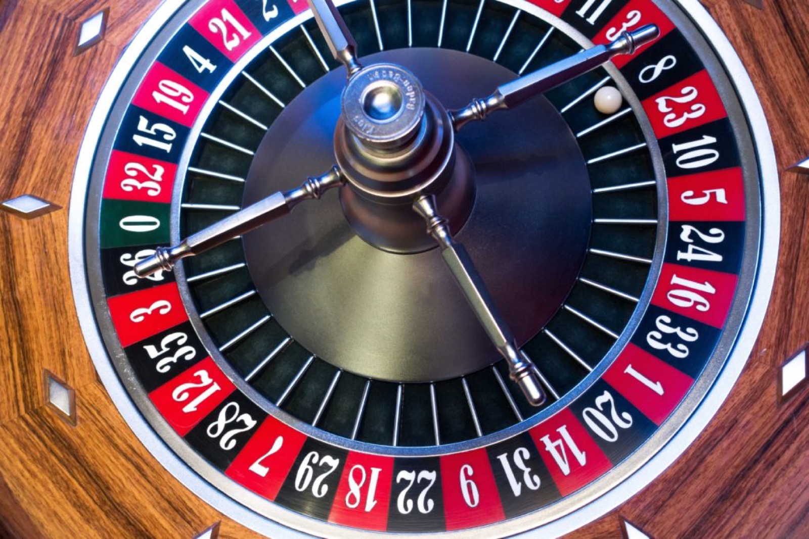 5 raisons pour lesquelles vous ne devriez pas gaspiller votre argent dans les casinos.