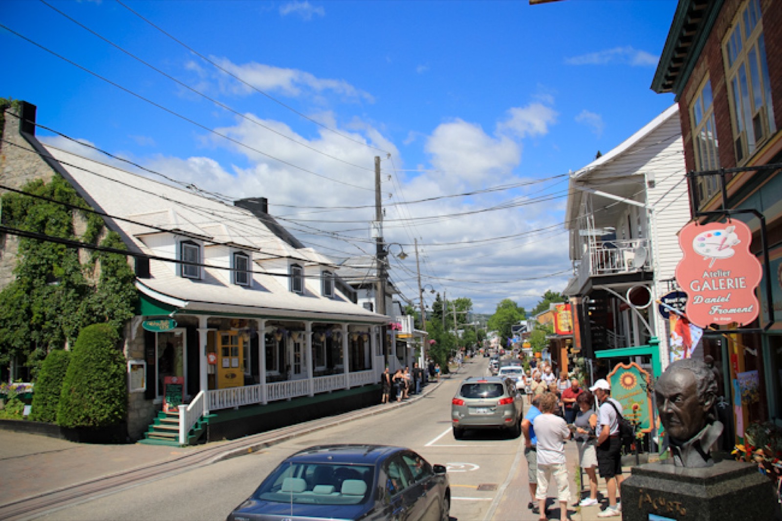 rue-st-jean-baptiste-baie-st-paul