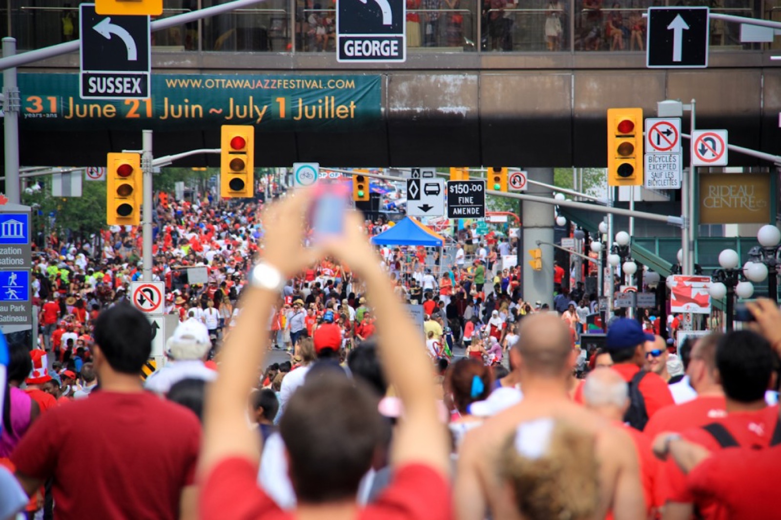 rues animées d’Ottawa pour la fête du Canada