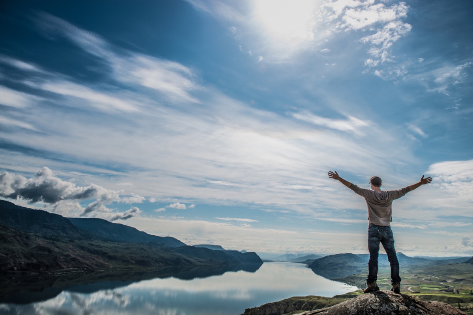 Interview with Robin Esrock - Author of "The Great Canadian Bucket List"