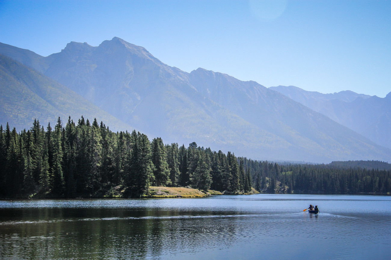 canoeists-on-alberta-lake